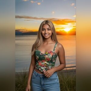 Floral Green and Red Women's Tank Top Size Small